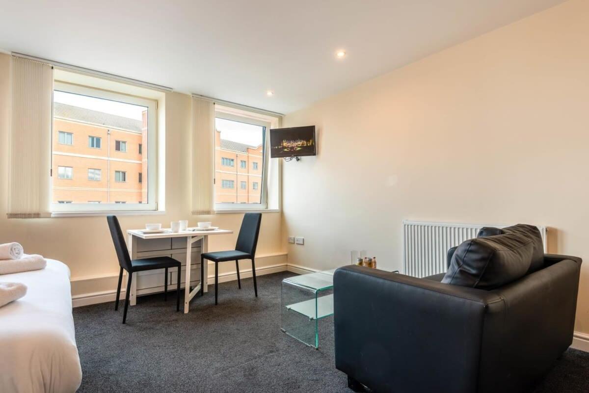 Modern & Bright Budget Studio In Central Doncaster Apartment Exterior photo
