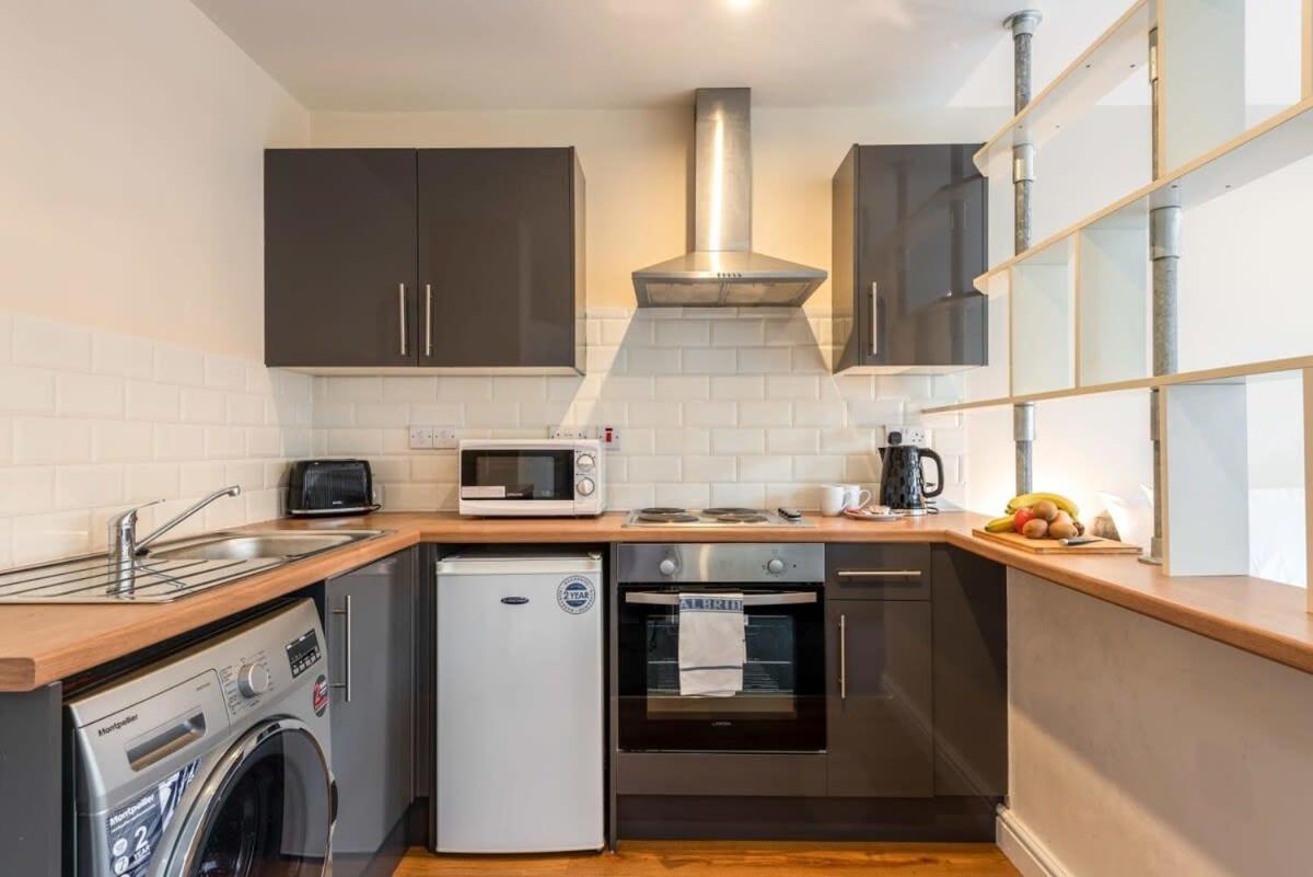 Modern & Bright Budget Studio In Central Doncaster Apartment Exterior photo